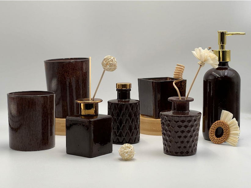 Decorative Glass Diffuser & Candle Jar Collection – Modern Home Aesthetics